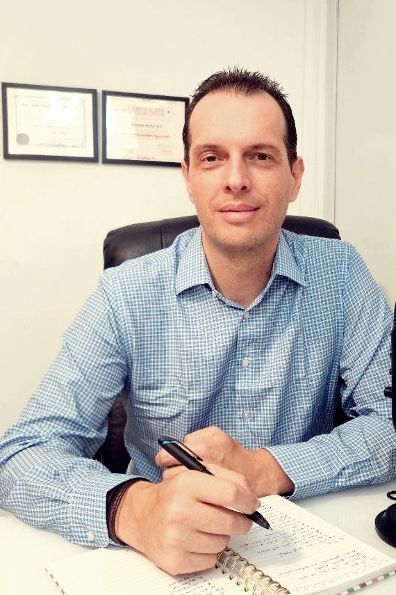 Dr. Sebastian Kristof